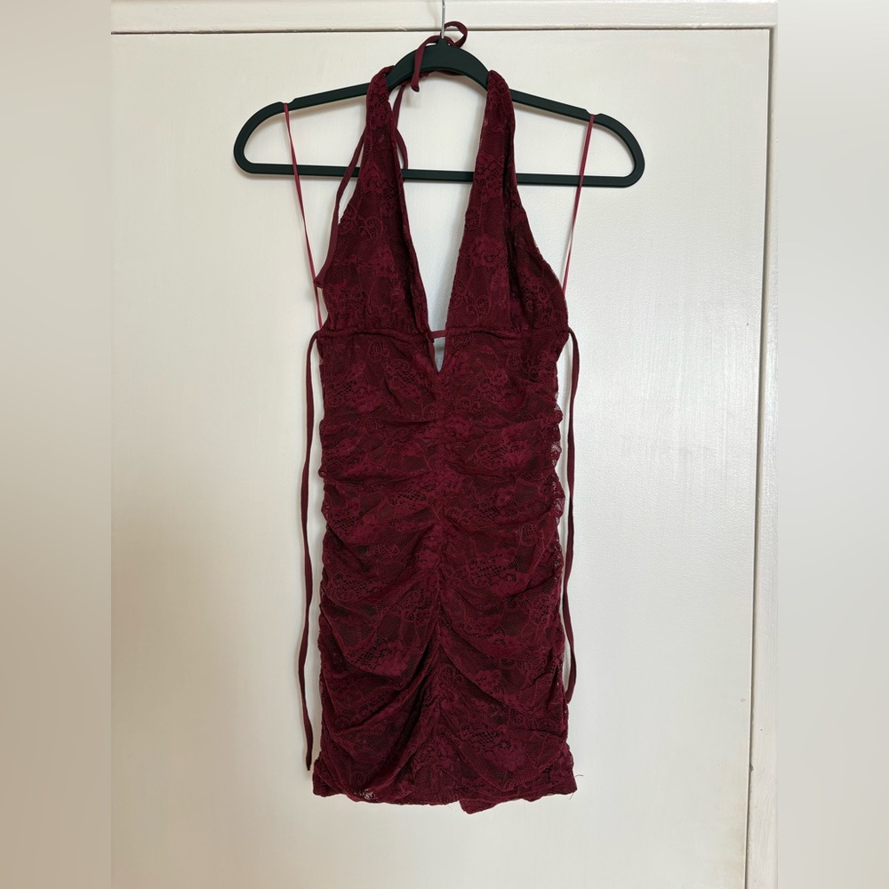 Garage Deep Red Backless Lace Dress